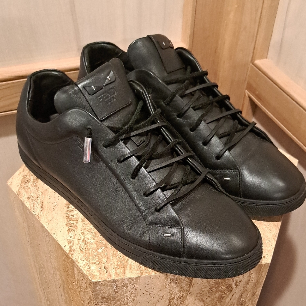 Fendi Black Leather Men's Low Top Sneakers 13